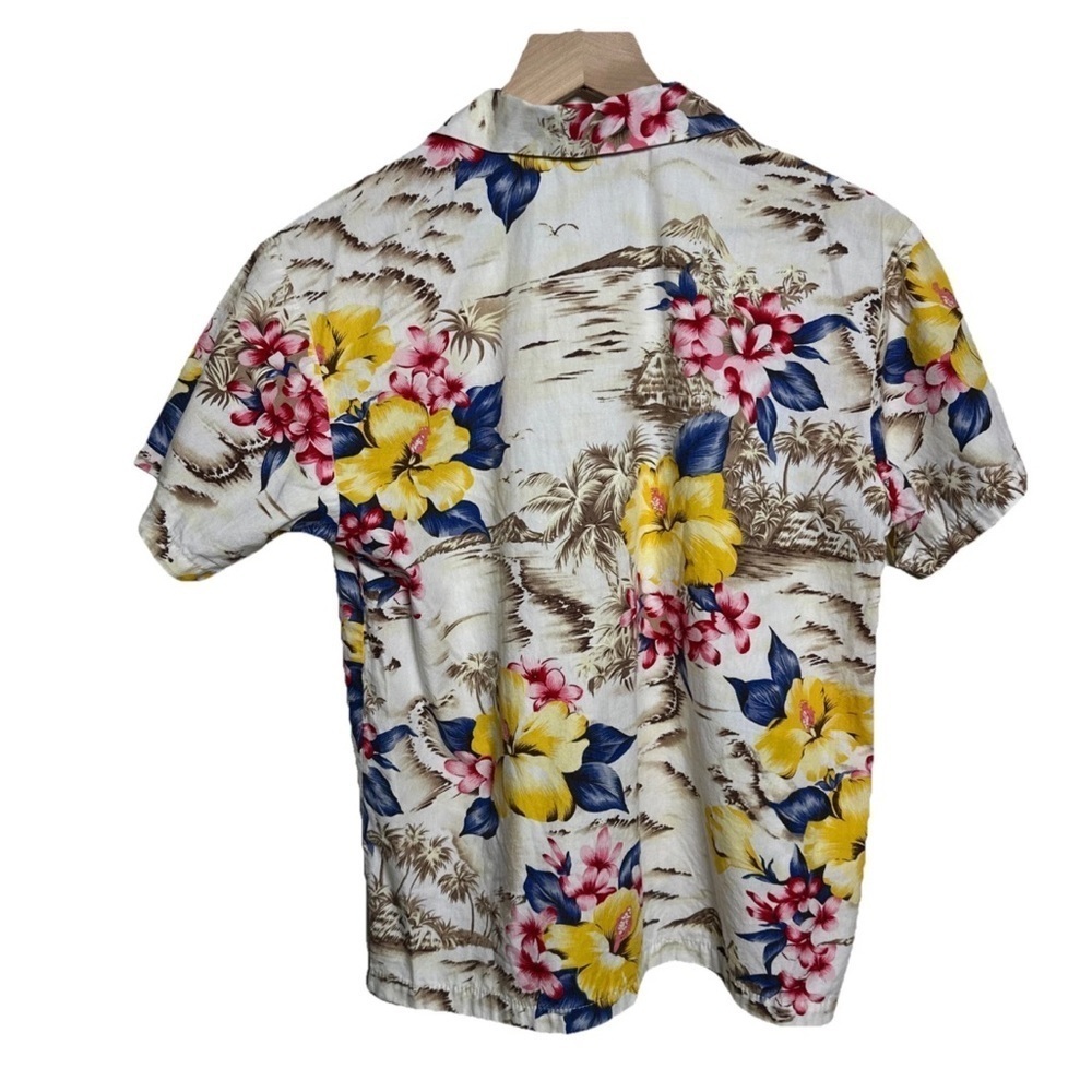 Hilo Hattie Top Floral Aloha Hawaiian Button Down Tropical USA Made Medium - Picture 2 of 13